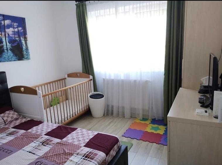 Apartament cu 2 camere decomandat în Apărătorii Patriei