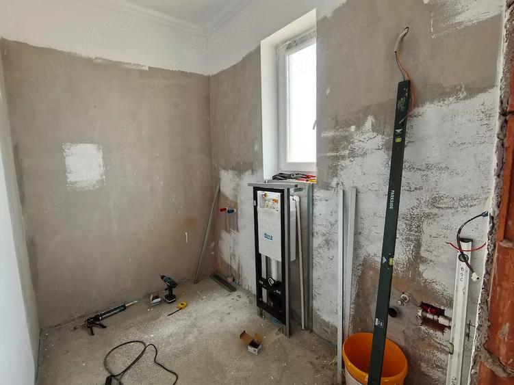 Casă cu 3 camere cu Teren 501 Mp în Central