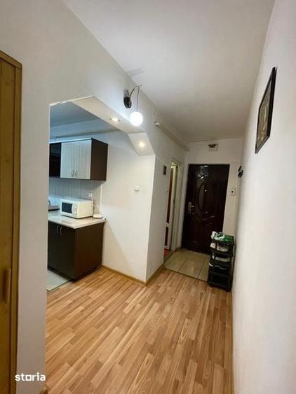 Inchiriez apartament 2 camere - 4