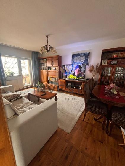 Apartament cu 4 camere decomandat, mobilat în Mărăști