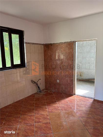 Casă cu 3 camere decomandat cu Teren 1865 Mp în Poșta Câlnău