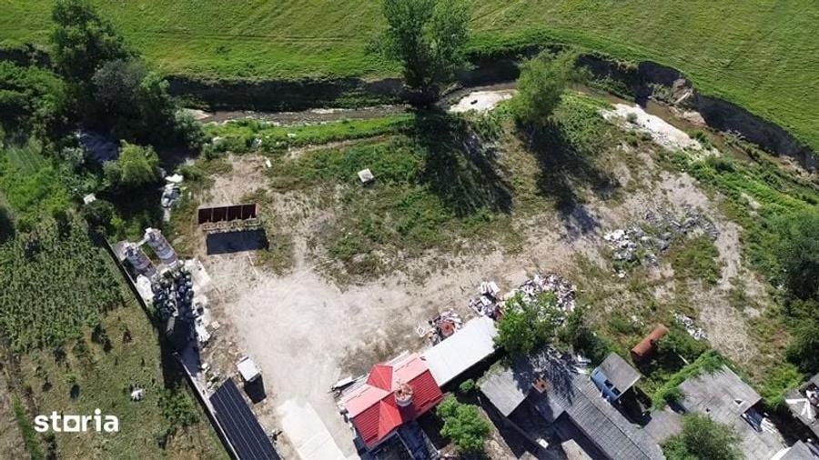 Teren de 8000 mp, în Central