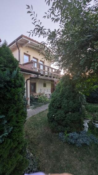 Casă cu 5 camere cu Canalizare în Piața Cluj