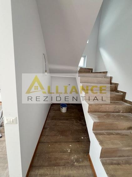 Casa Individuala - 4 camere - 400 M de STV - 14
