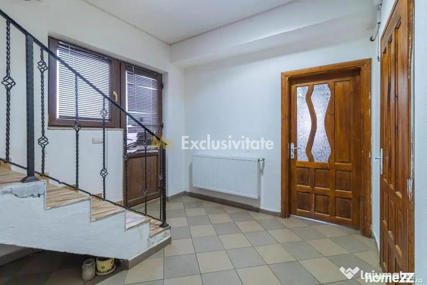 Spațiu comercial, de 100 mp, în Vidra