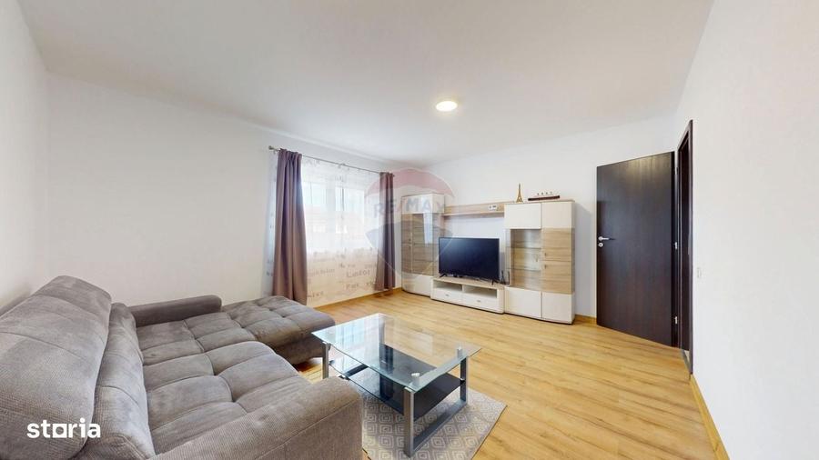 Apartament cu 2 camere decomandat în Sânpetru