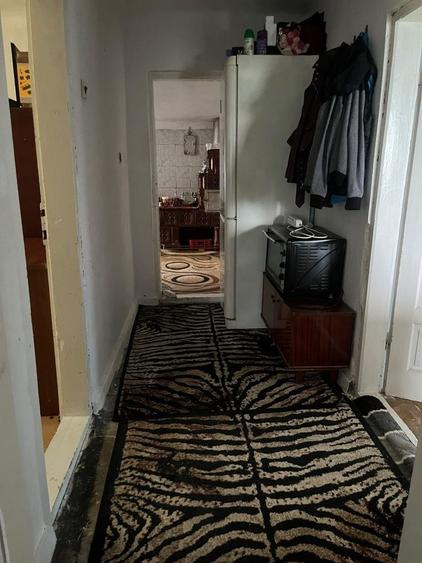 Casă cu 3 camere în Valea Călugărească
