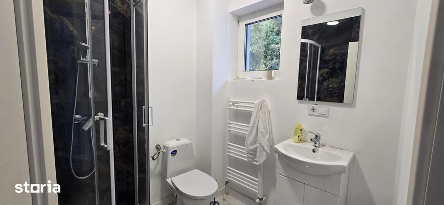 Casă cu 4 camere cu Teren 1000 Mp în Baciu