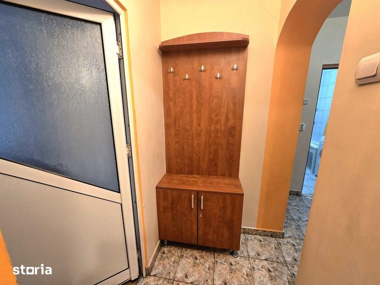 Ap 2 camere Gara Arcu , decomandat , Etaj 5/8 , liber - 3