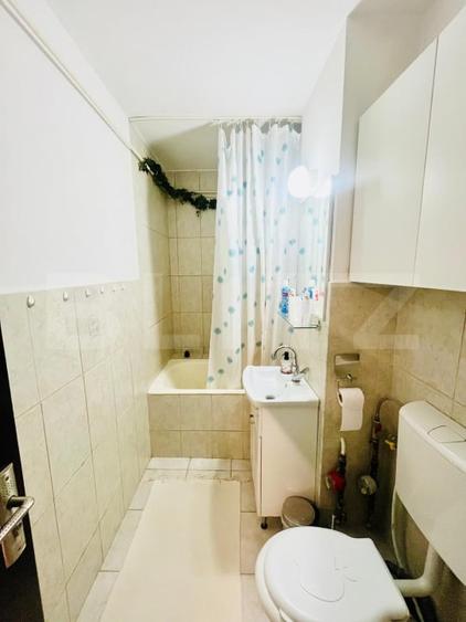 Apartament decomandat de vanzare zona Rogerius - 7