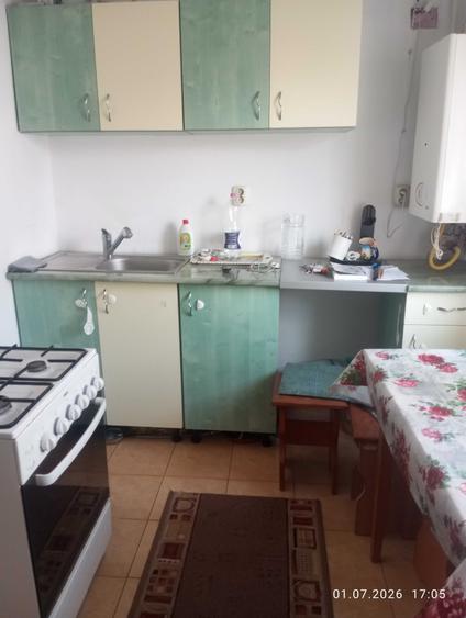 Garsonieră decomandată în Florești
