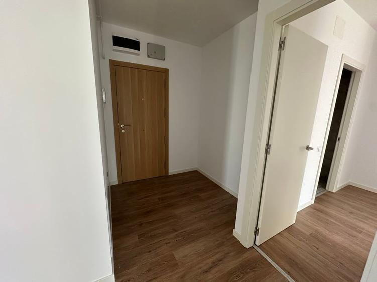 Apartament cu 4 camere decomandat în Pantelimon