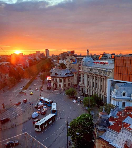 Apartament cu 2 camere decomandat în Romană