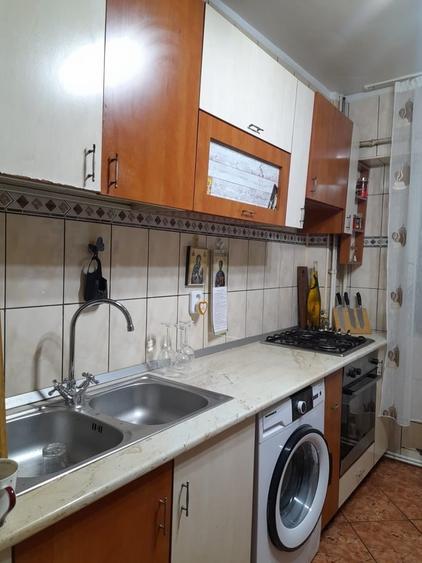 Apartament semidecomandat în Central