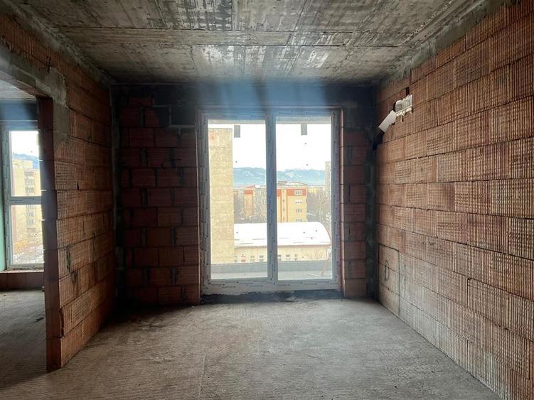 Apartament cu 2 camere decomandat în Vasile Alecsandri