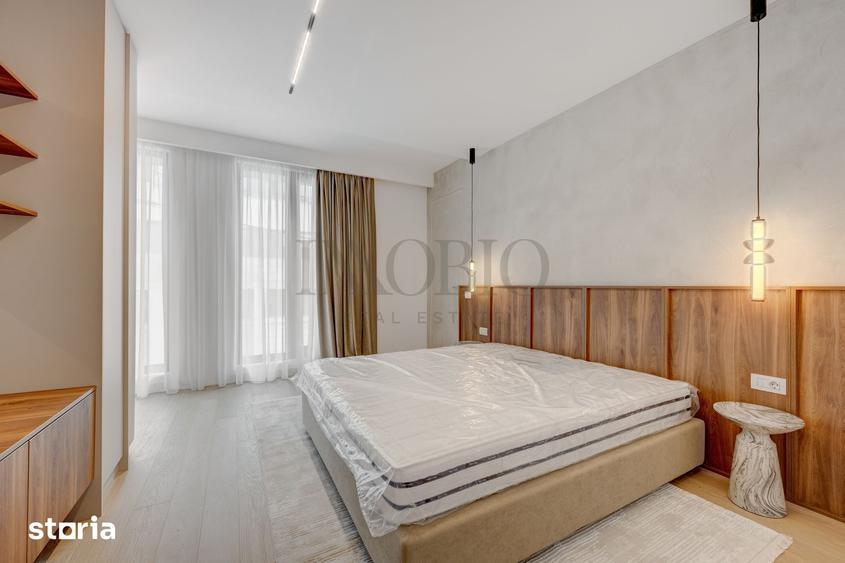Apartament cu 4 camere în Aviatorilor