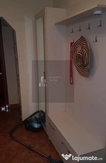 Apartament cu 2 camere decomandat în Apărătorii Patriei