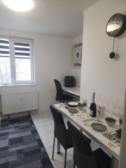 Apartament cu 3 camere semidecomandat, mobilat în 1 Decembrie 1918