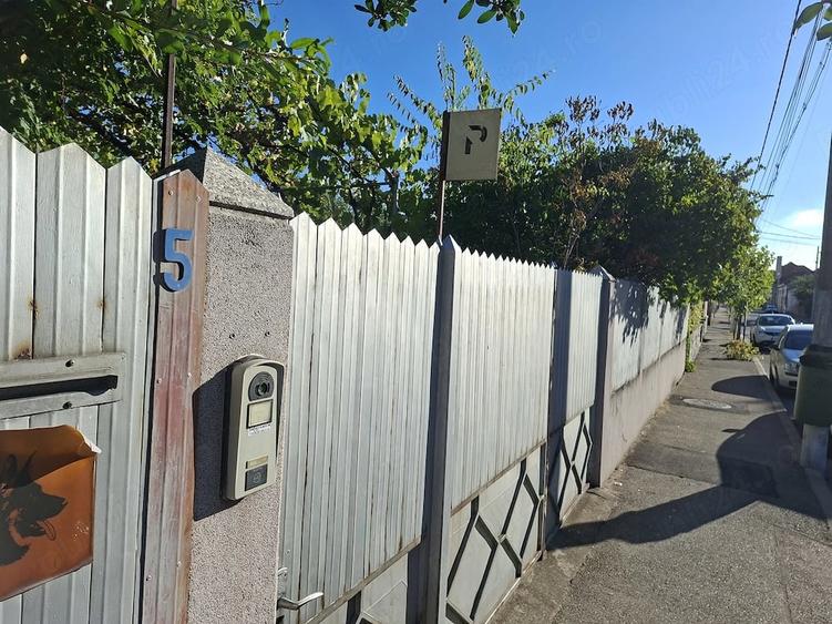 Casă cu Teren 1000 Mp în Aluniș