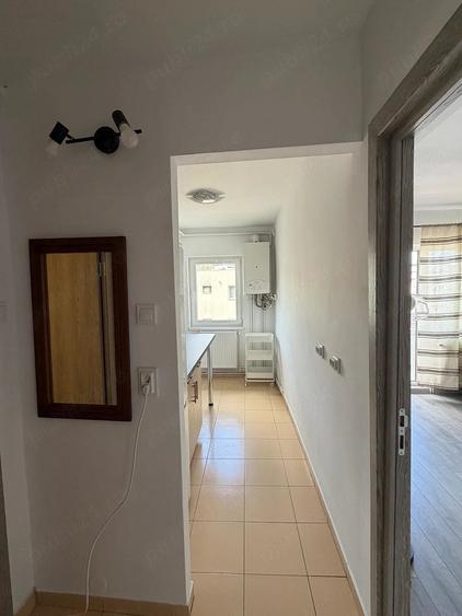 Ofer spre inchiriere garsoniera - 1