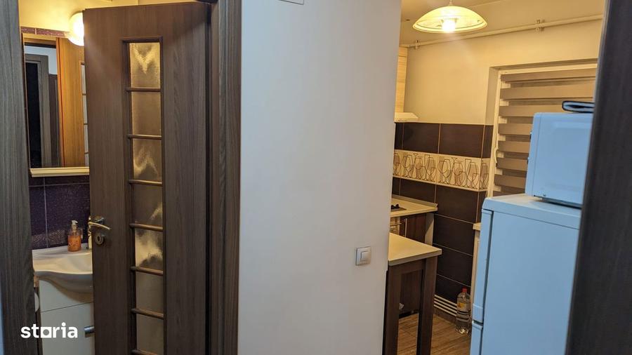 Garsonieră decomandată în Gării