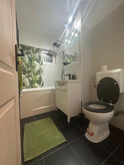 Apartament cu 2 camere semidecomandat în Lipovei