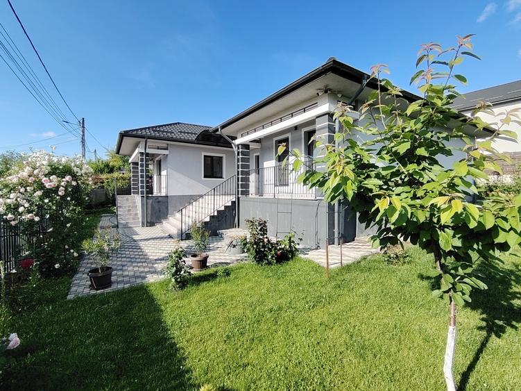 Casă individuală cu 3 camere cu Canalizare în Miroslava