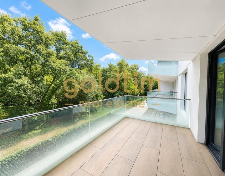 Apartament cu 4 camere decomandat, mobilat în Băneasa
