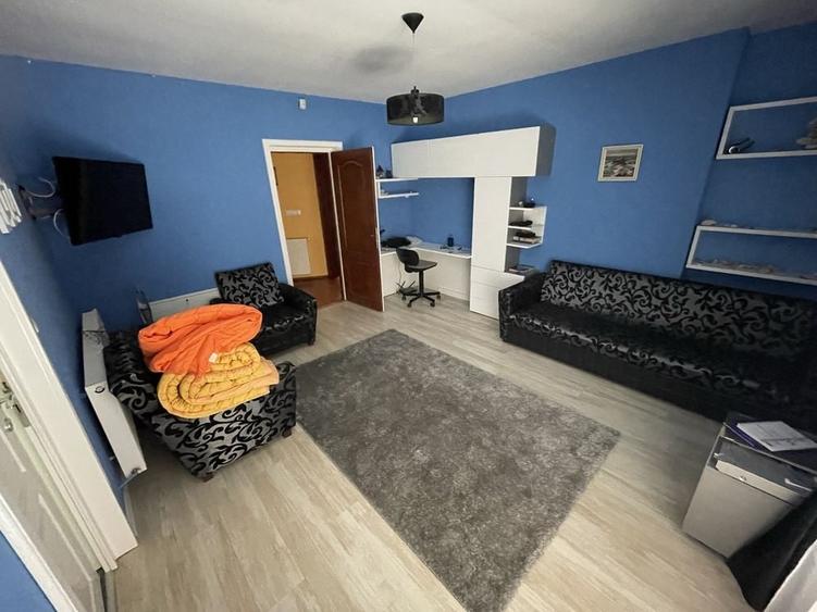 Casă cu 4 camere cu Teren 55000 Mp în Ocoliș