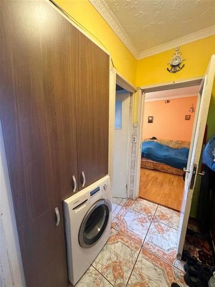 Apartament cu 2 camere nedecomandat în Calea Aradului