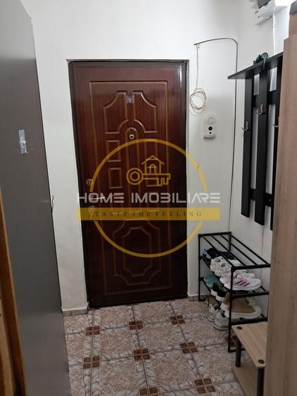 Apartament cu 2 camere semidecomandat, mobilat în Alexandru cel Bun