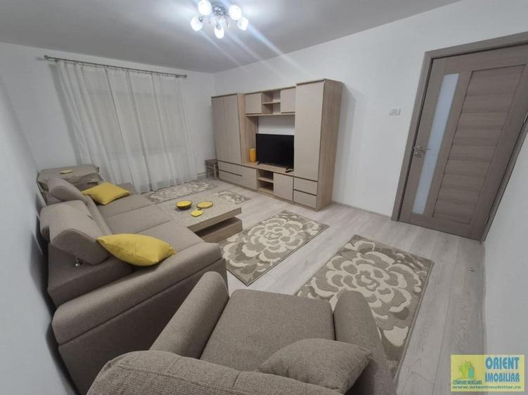 Dacia, bd. Tomis, de inchiat 2 camere, decomandat, mobilat, renovat - 17