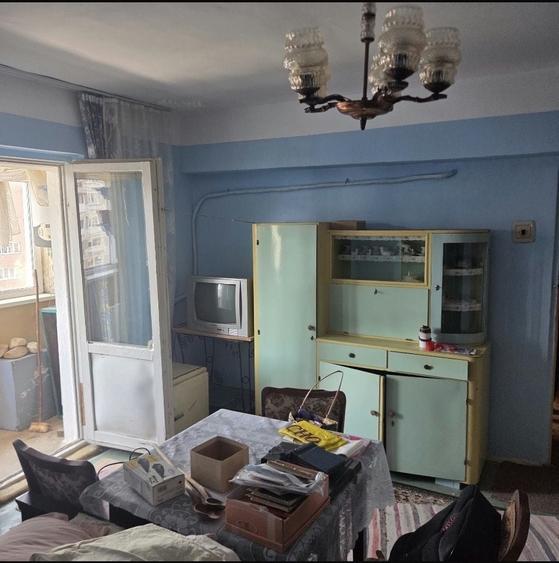 Vand apartament cu 2 camere comf.1 decomandat - 1
