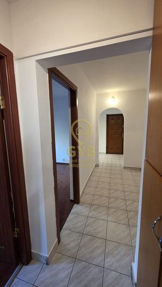 Apartament cu 2 camere decomandat în Decebal