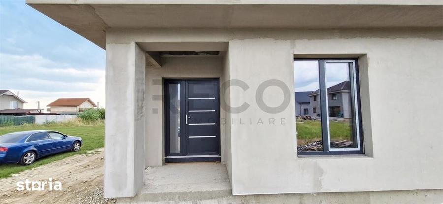 Casă cu 4 camere cu Teren 502 Mp în Sânmartin