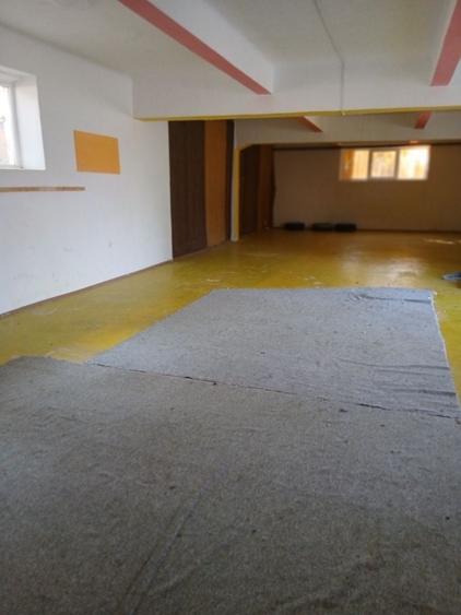 Spațiu comercial, de 200 mp, în Central