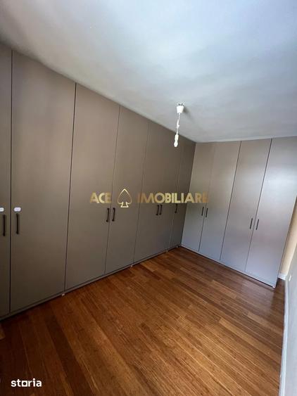 Apartament cu 4 camere decomandat, mobilat în Calea Călărașilor