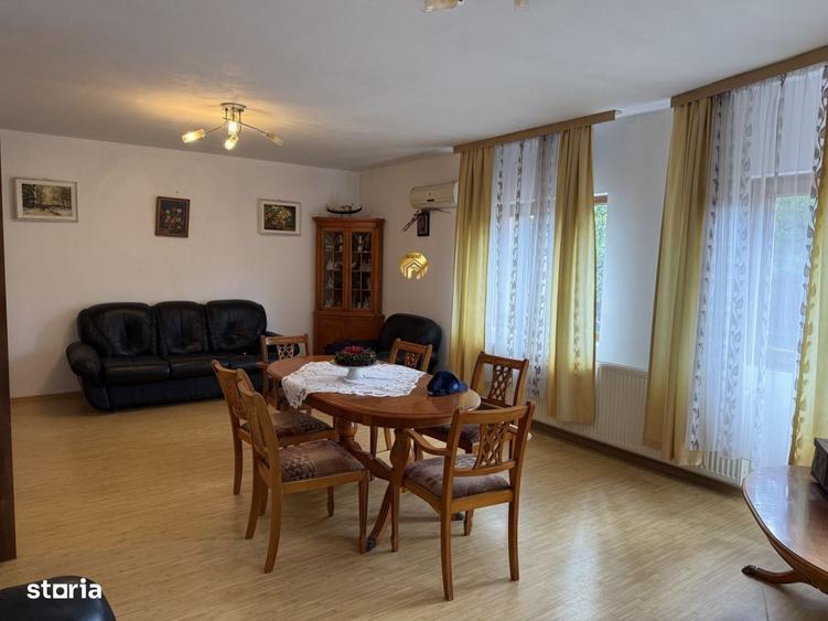 Casă cu 3 camere în Central
