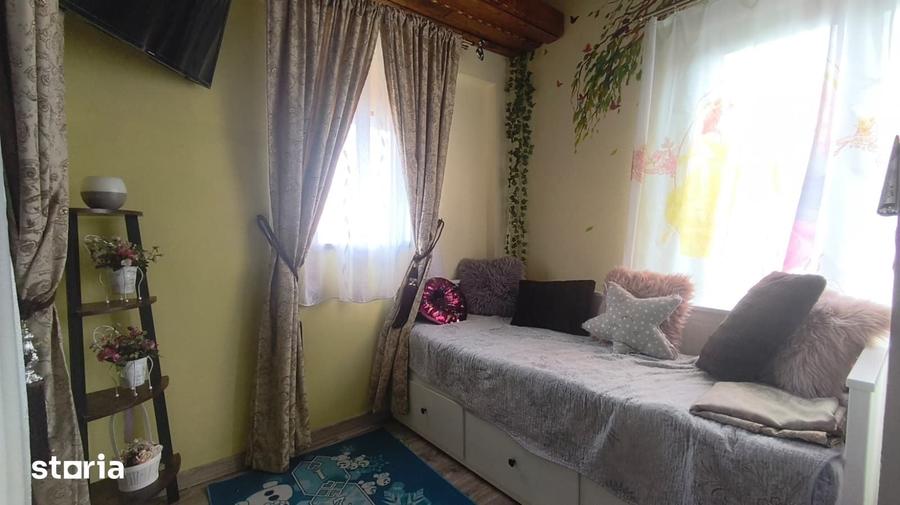 Casă cu 2 camere cu Teren 368 Mp în Central