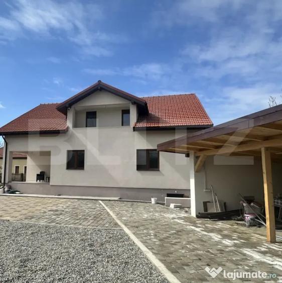 Casă cu 3 camere cu Teren 3200 Mp în Central