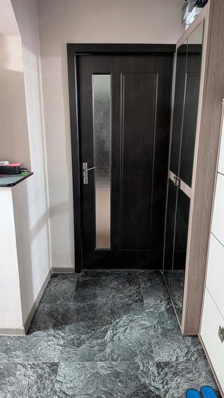 Vand apartament 2 camere - 2