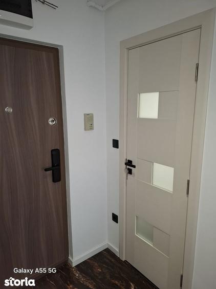 Apartament cu 2 camere semidecomandat în Centrul Civic