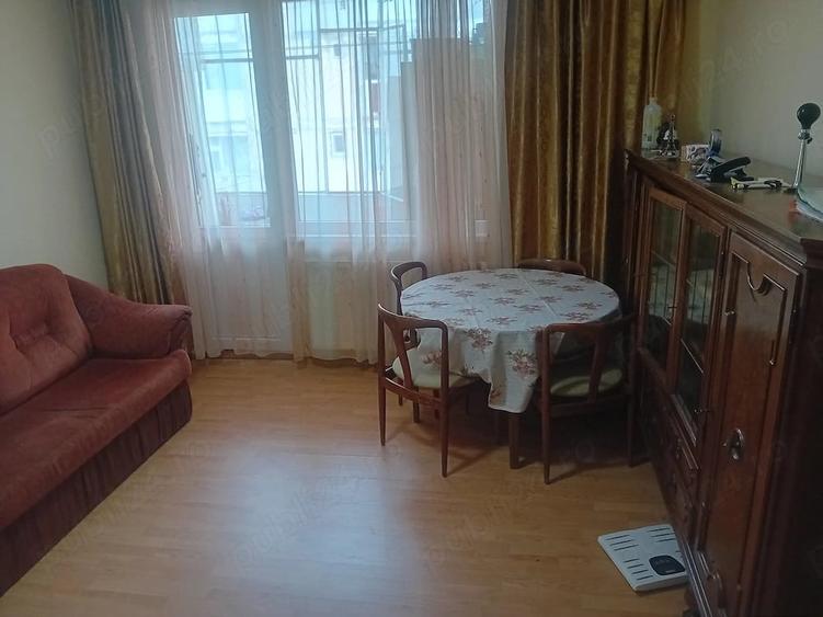 Apartament cu 2 camere decomandat în Est