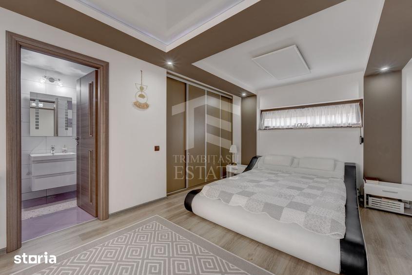 Casă cu 5 camere cu Teren 729 Mp în Bucov