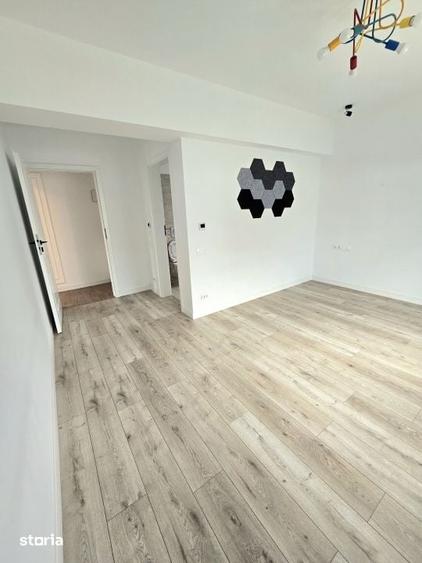 Casă cu 4 camere cu Teren 595 Mp în Balotești