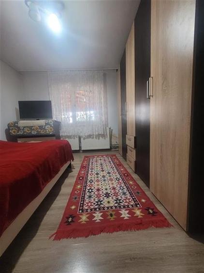 Casă individuală cu 4 camere cu Teren 600 Mp în Lazu