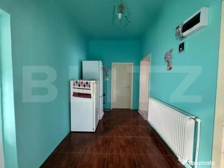 Casă cu 3 camere cu Teren 1079 Mp în Central