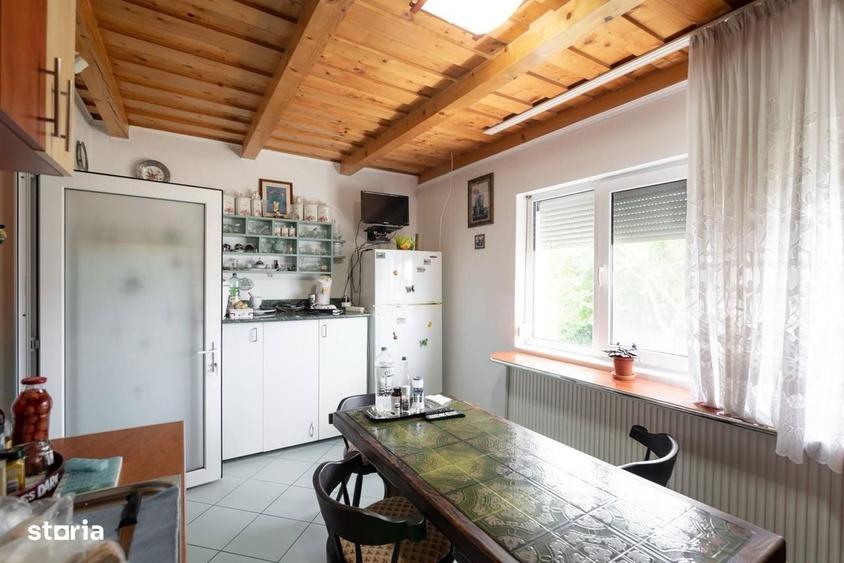 Casă cu 3 camere cu Teren 700 Mp în Central
