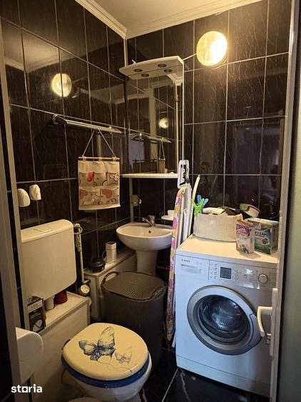 Apartament cu 3 camere decomandat în 9 Mai