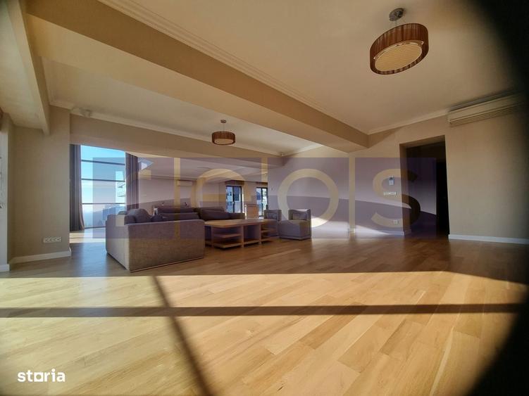Vanzare penthouse cu view spectaculos in Complex Upground - 6